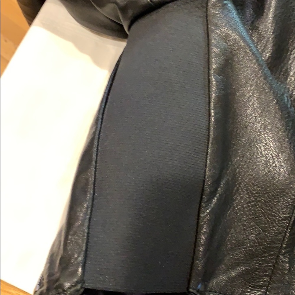 Jacket - Picture 7 of 8